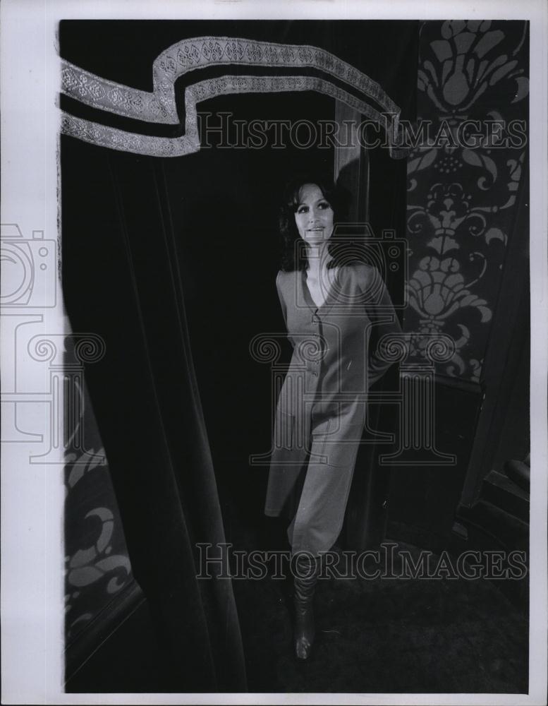 1971 Press Photo Broadway Actress Ursula Maschmeyer - RSL79553 - Historic Images