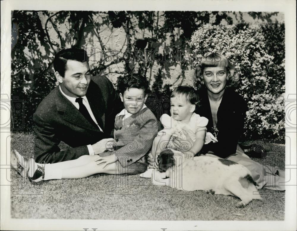 Press Photo Actor Barry Sullivan Marie Brown Jenny and Johnny - RSL66543 - Historic Images