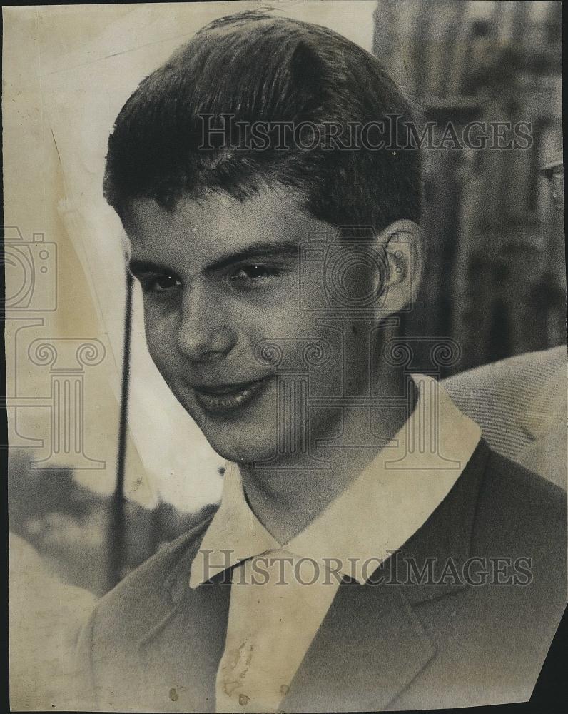 1957 Press Photo Prince Alexandre Of Belgium - RSL41557 - Historic Images