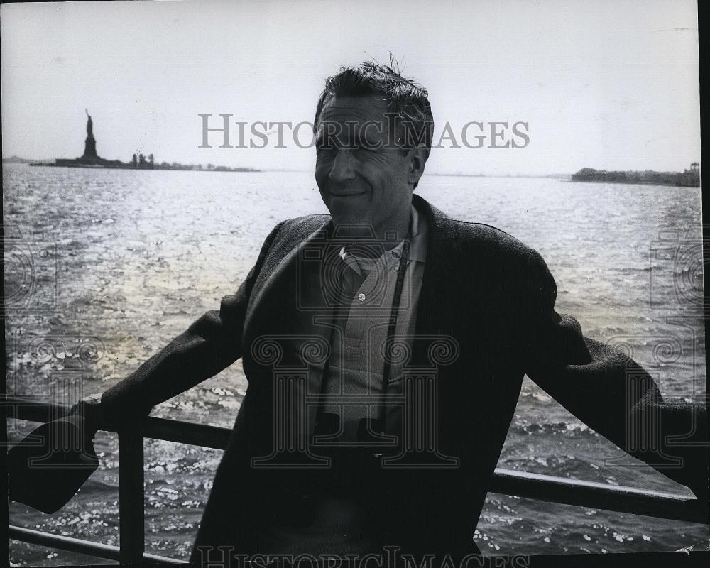 1966 Press Photo Actor Jason Robards starring in "A Thousand Clowns" - RSL85403 - Historic Images