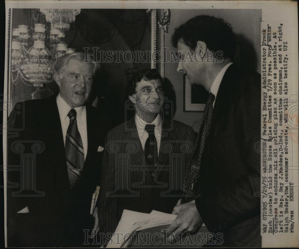 1975 Press Photo Fed Energy Admin, Frank Zarb,Rep J Madden,Ralph Nader - Historic Images