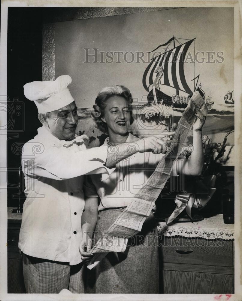 1957 Press Photo Jack Benny, American Comedian actor in Chef costume - Historic Images