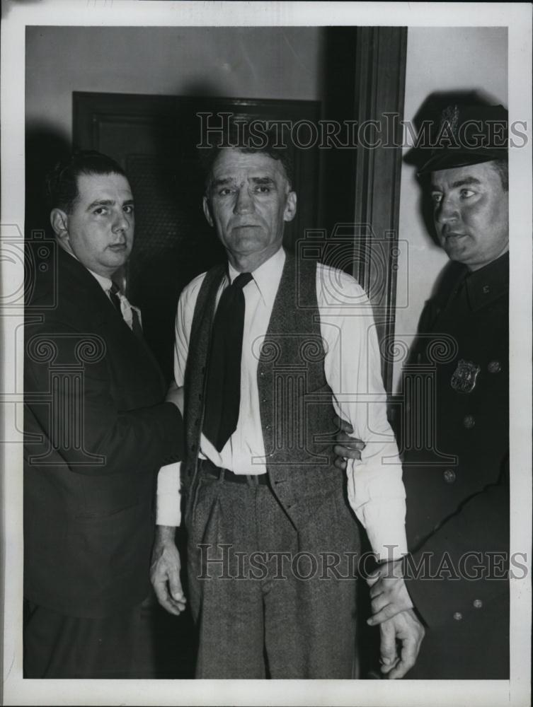 1948 Press Photo Marko L Markovitch in Custody Murderer Killer school shooting - Historic Images