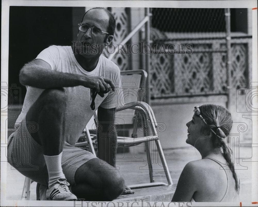 1974 Press Photo Dr Christian Zauner, U of Fla proff &amp; swim pupil - RSL97303 - Historic Images