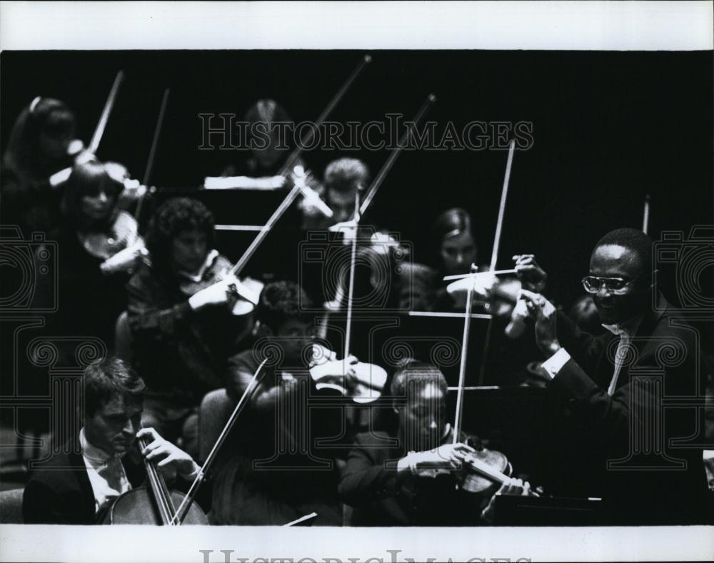Press Photo Thomas Wilkins, Conductor - RSL98213 - Historic Images