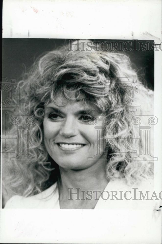 1983 Press Photo Actress Dyan Cannon In &quot;Coast To Coast&quot; - RSL59705 - Historic Images