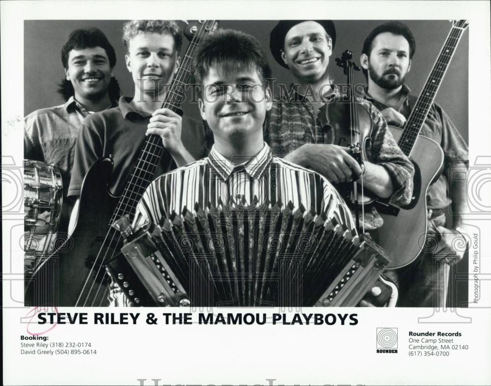 Press Photo Members Of Steve Riley &amp; The Mamou Players - RSL04705 - Historic Images