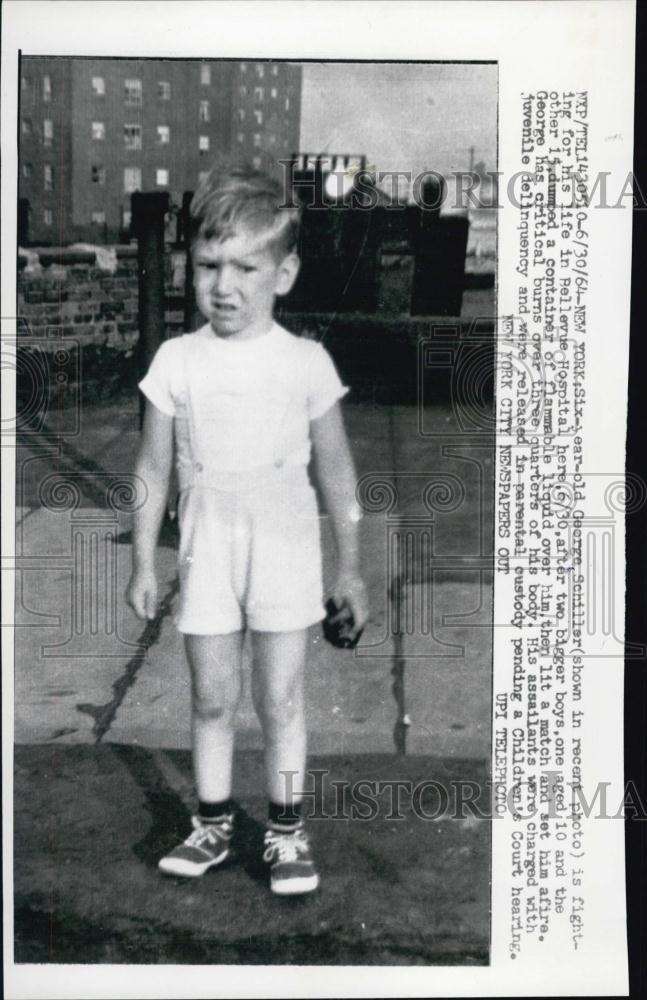 1964 Press Photo George Schiller Suffers From Major Burns in Hospital - Historic Images