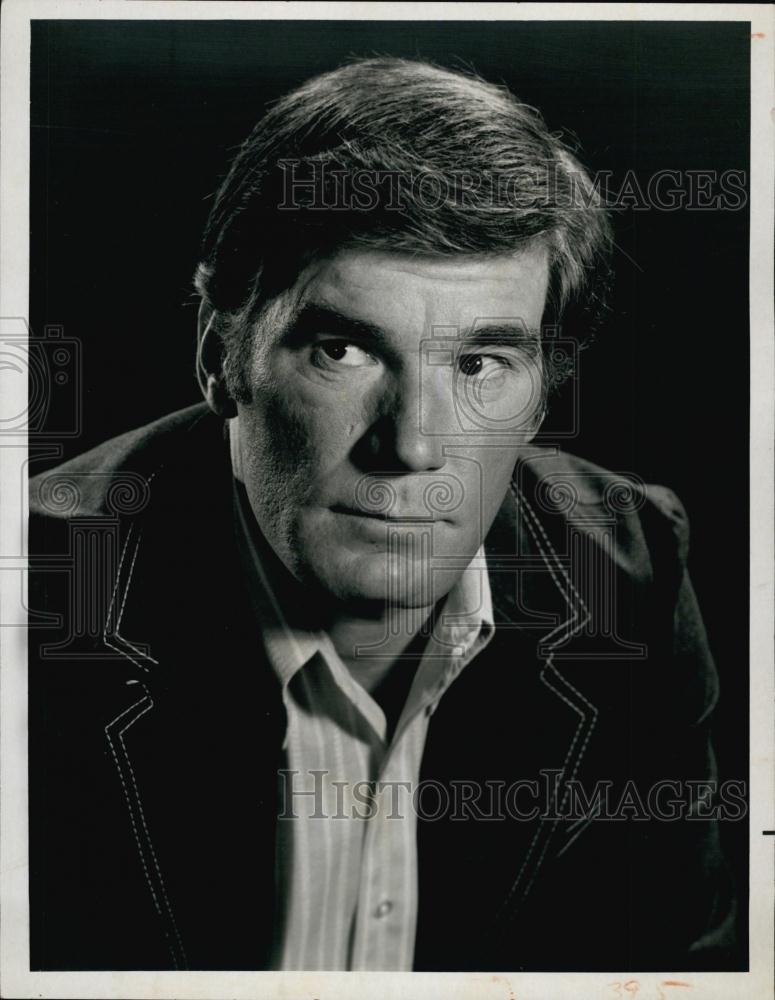 1973 Press Photo Actor Mitchell Ryan in &quot;Chase&quot; - RSL59015 - Historic Images