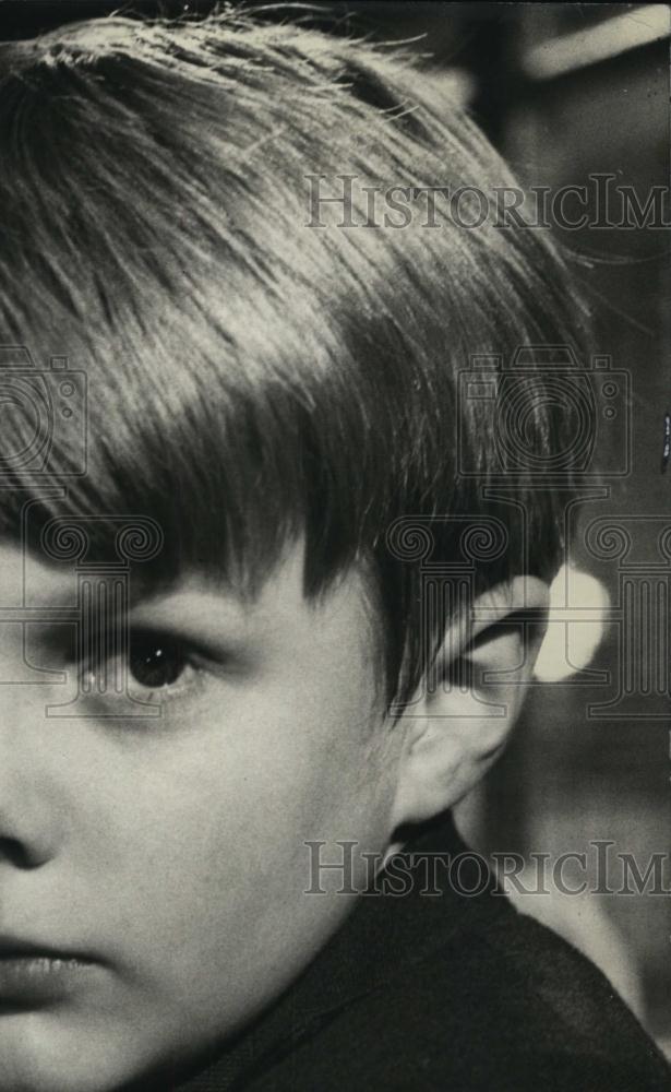 1964 Press Photo Clive Powell, Paul In &quot;Children Of The Damned&quot; - RSL45235 - Historic Images