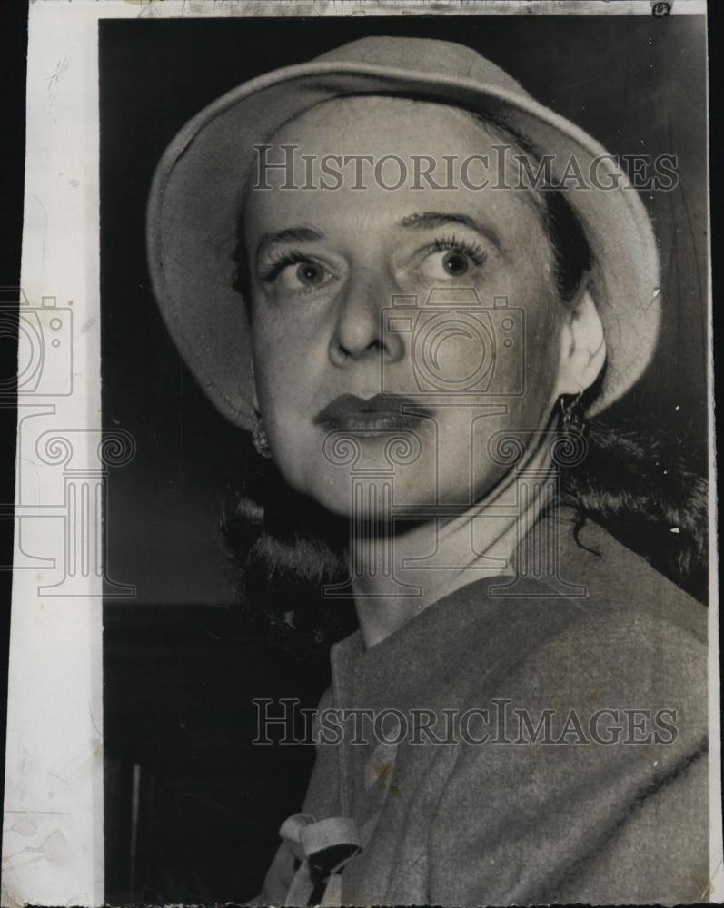 1952 Press Photo Actress Dorothy Comingore Appears In Court Refusing To Answer - Historic Images