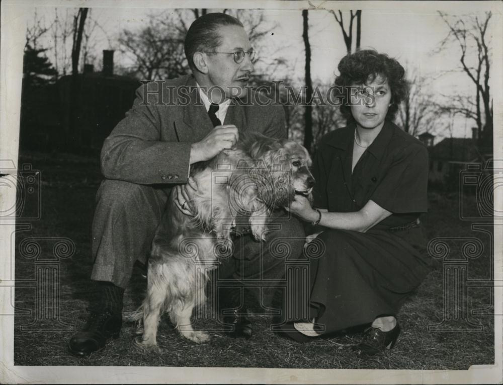 1950 Press Photo DrHerman Sanders with wife, charged for Mercy-Killing - Historic Images