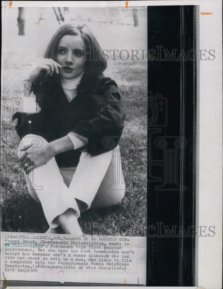 1969 Press Photo Jeanne Rossi Wants to Be Maounted Policewoman - RSL59329 - Historic Images