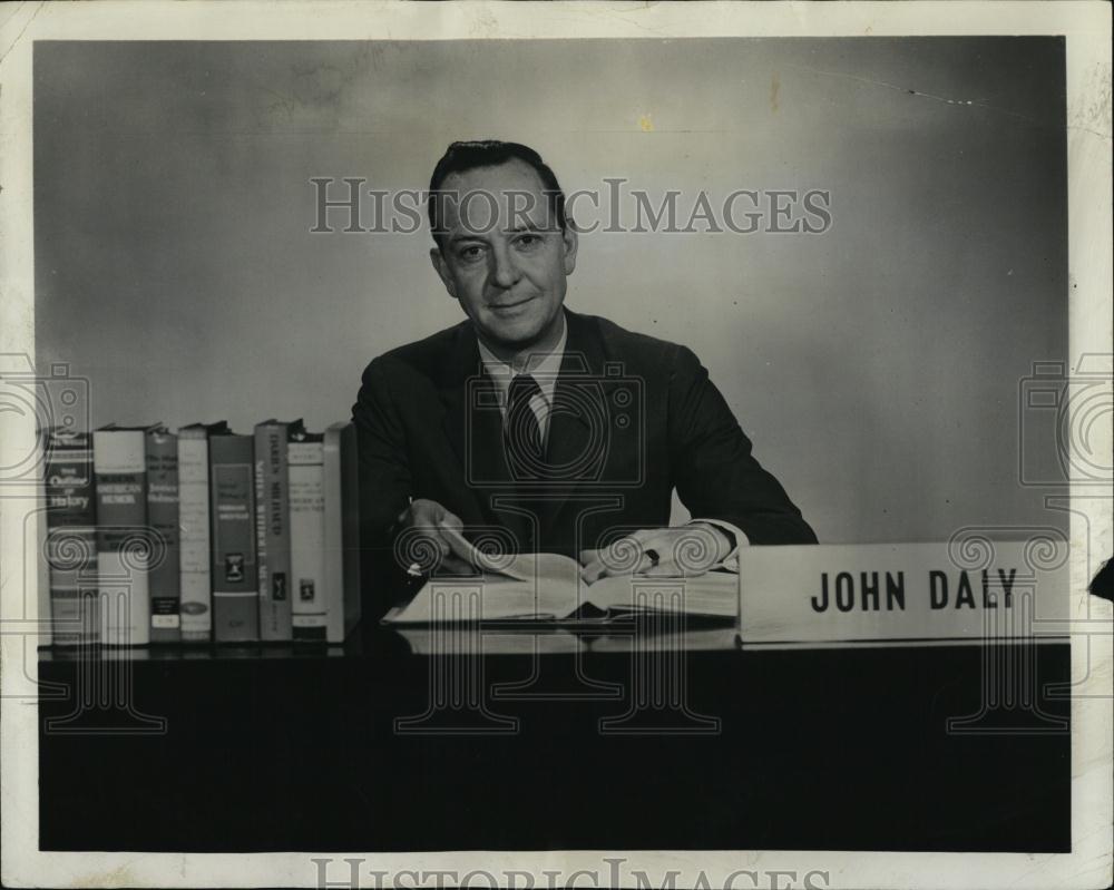 1956 Press Photo John Daly on People Places and things News show - RSL07249 - Historic Images