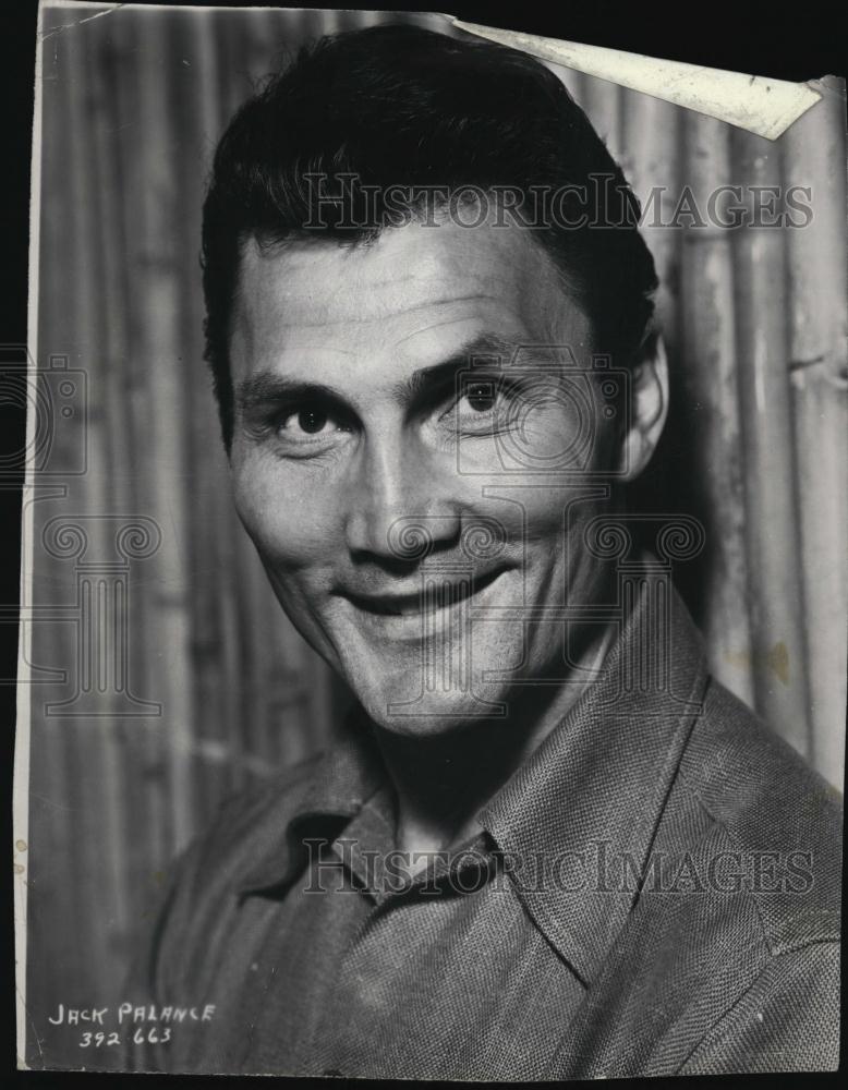 1954 Press Photo Actor Jack Palance - RSL46429 - Historic Images