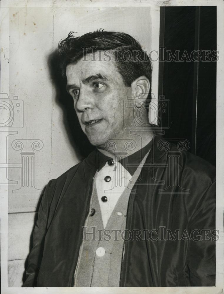 1955 Press Photo Michael Corcoran, Lynn Bar Tender - RSL44417 - Historic Images