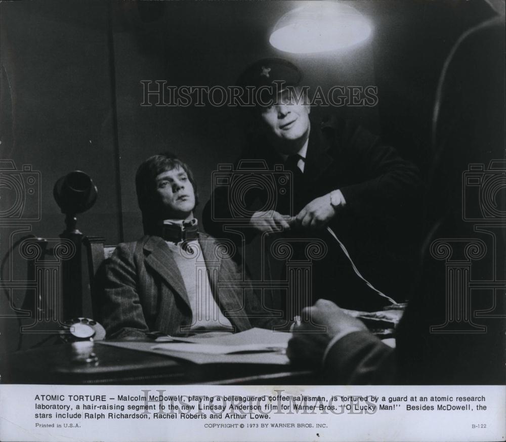 1973 Press Photo Actor Malcolm McDowell IN &quot;Atomic Torture&quot; - RSL88439 - Historic Images