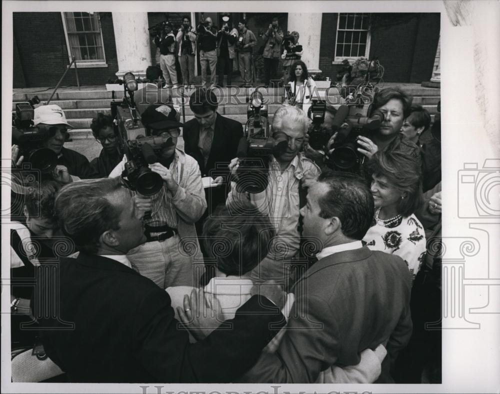 1992 Press Photo Ex priest James R Porter at court for sexual assault - Historic Images