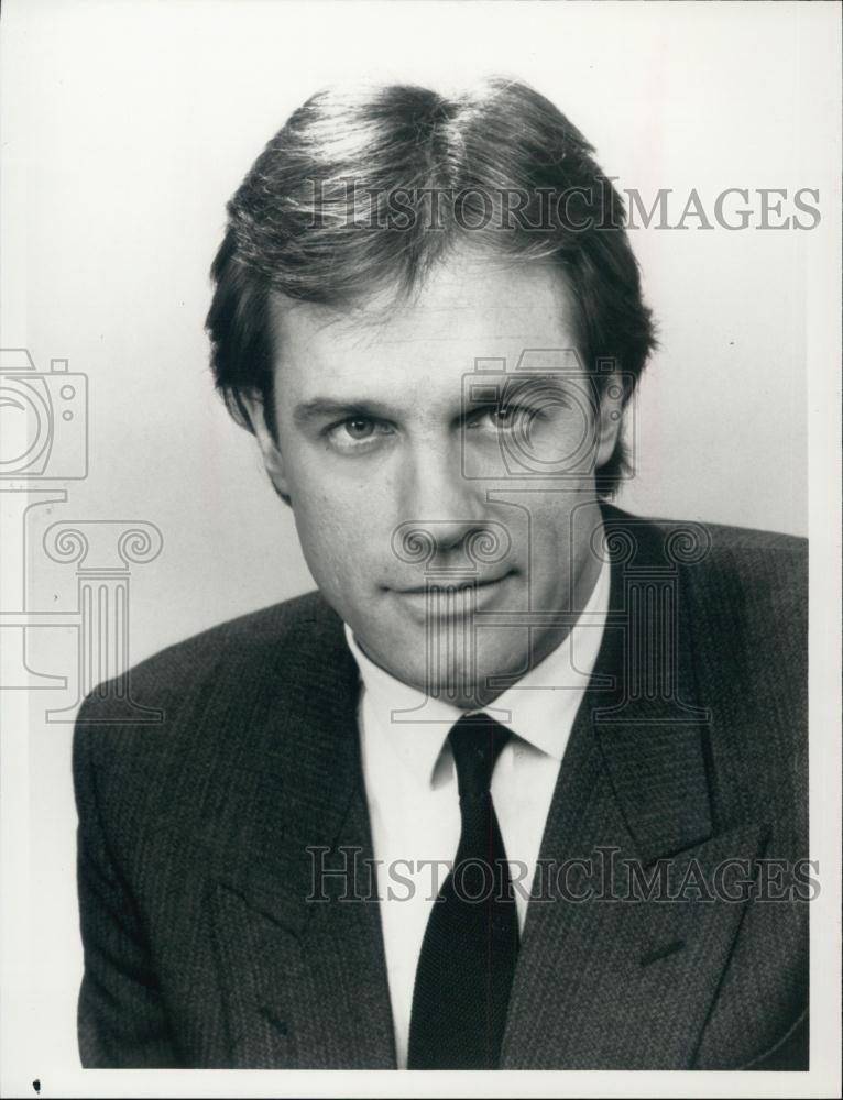 1991 Press Photo Actor Stephen Collins stars in &quot;Tattinger&#39;s&quot; - RSL02809 - Historic Images