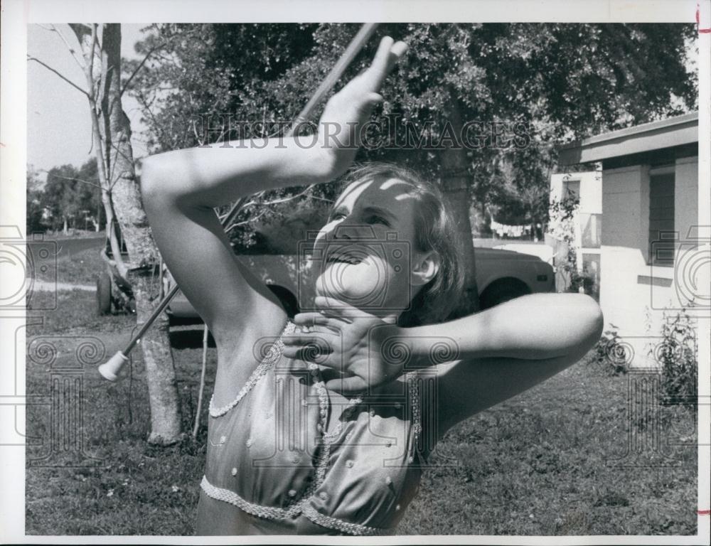 1975 Press Photo Cindy Thomas Baton Twirler - RSL67721 - Historic Images