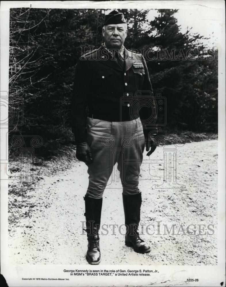 1978 Press Photo George Kennedy starring in &quot;The Brass Target&quot; - RSL92905 - Historic Images