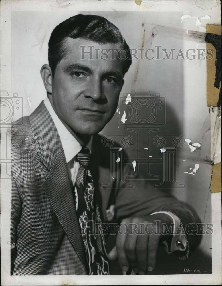 1948 Press Photo Actor Dana Andrews In "Night Song" - RSL47335 - Historic Images