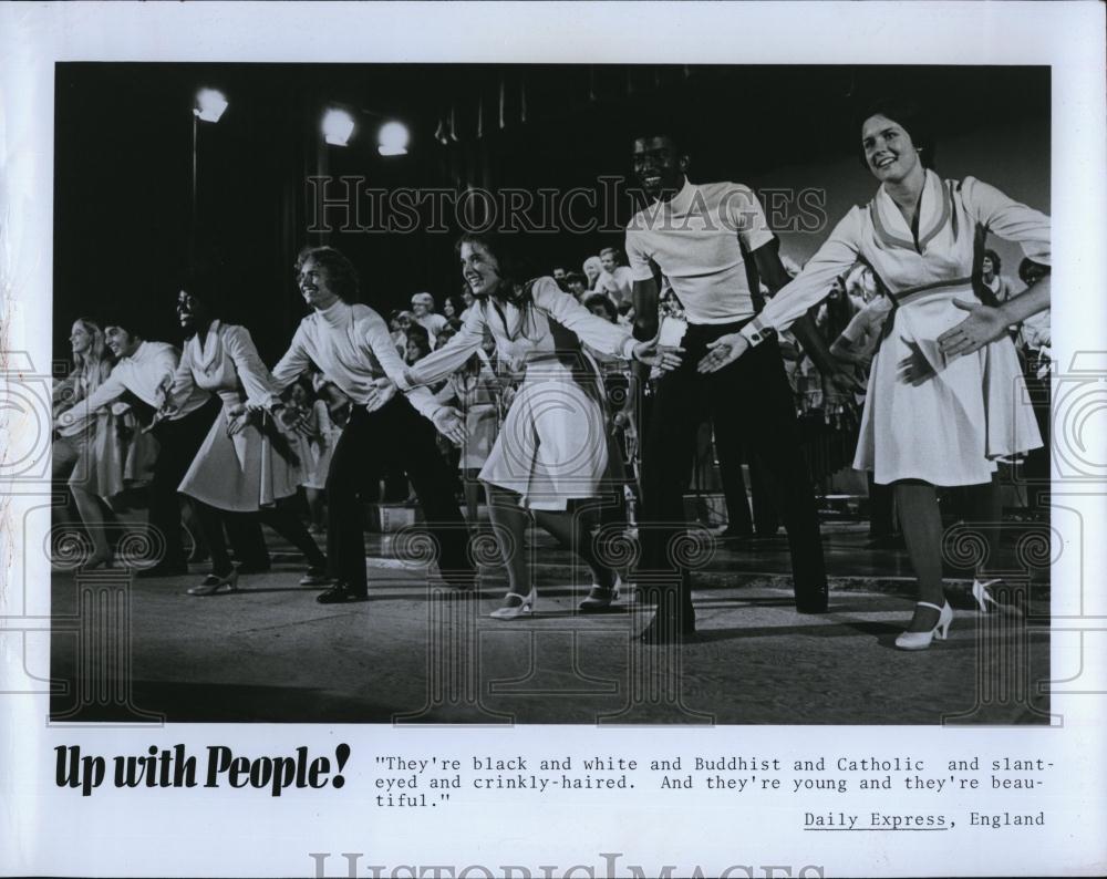 1977 Press Photo Troup for &quot;Up With People&quot; musical - RSL95637 - Historic Images