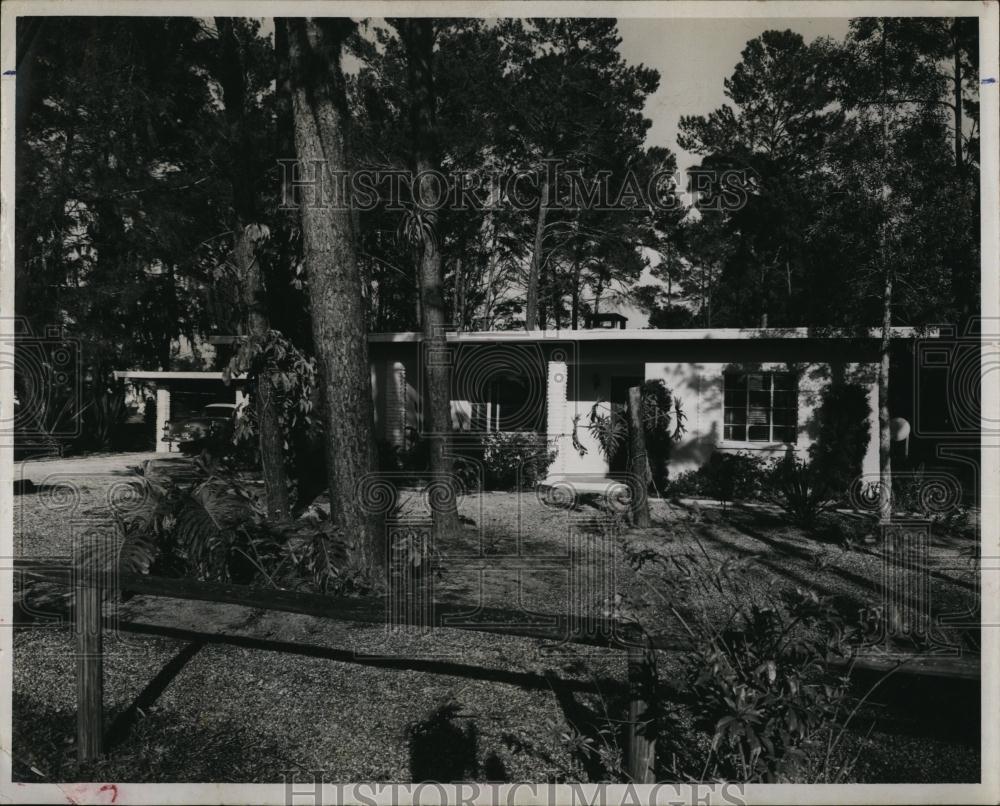 1957 Press Photo Robert Walker Home at MacDill Air Base in 1945 - RSL98027 - Historic Images