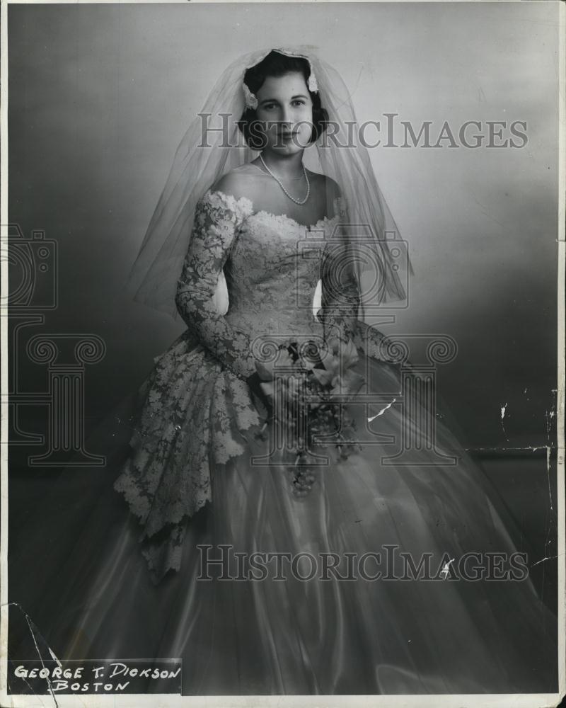 1955 Press Photo Mrs James Richard Lamere nee Louise H Goodnow - RSL45581 - Historic Images