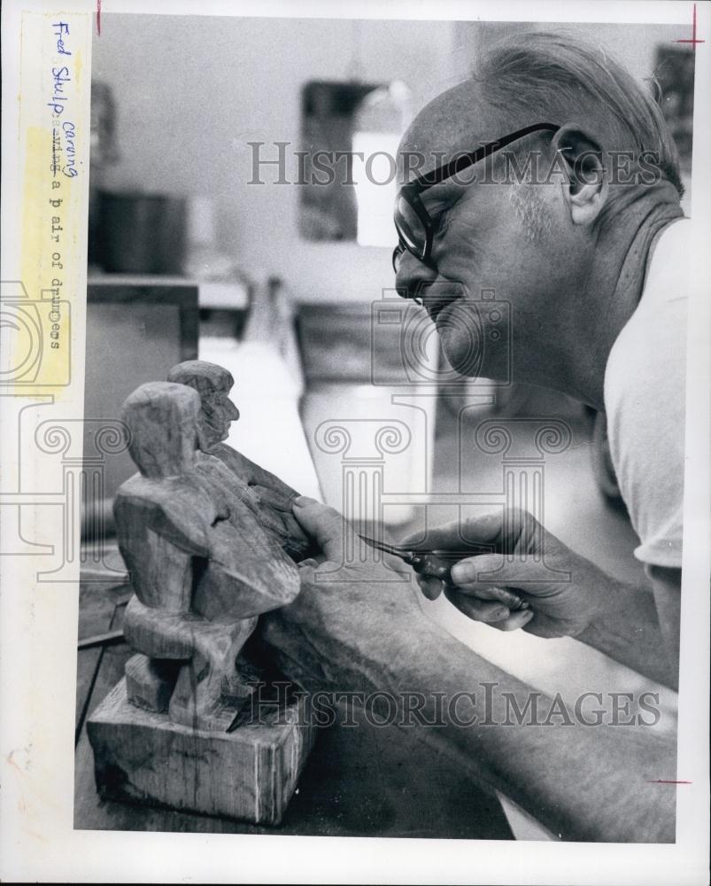 1974 Press Photo Wood Carver Fred Stulp - RSL63331 - Historic Images