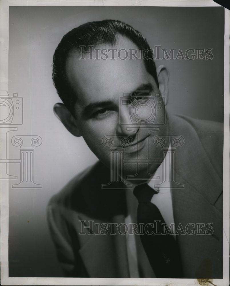 1958 Press Photo Charles Rose,to conduct piano class - RSL80147 - Historic Images