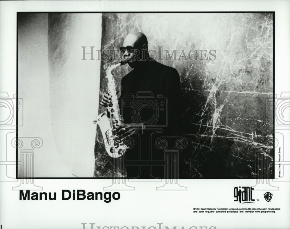 1994 Press Photo Musician, Manu DiBango on Giant music label - RSL07037 - Historic Images