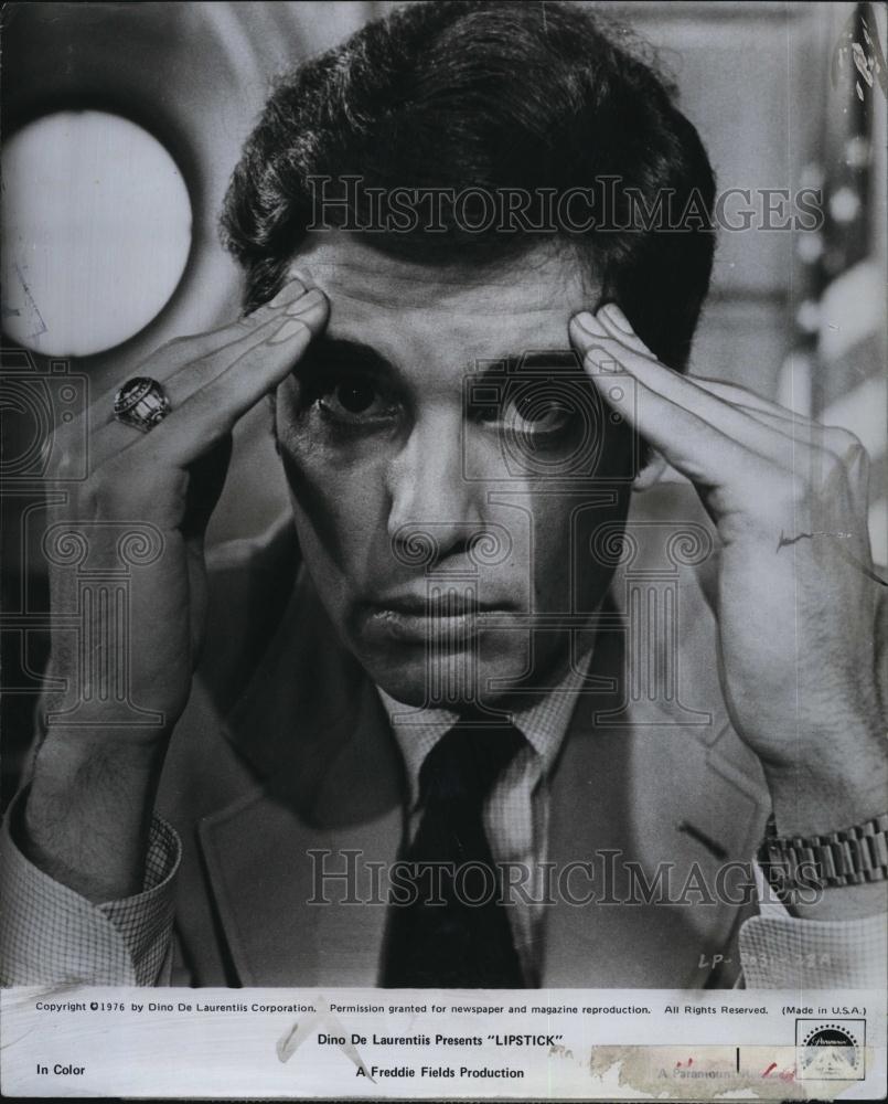 1976 Press Photo Actor Chris Sarandon for "Lipstick" - RSL77909 - Historic Images