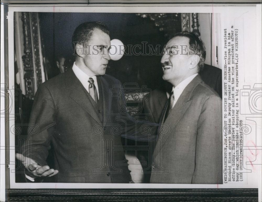 1959 Press Photo Vice President Richard Nixon, Russian Deputy Anastas Mikoyan - Historic Images