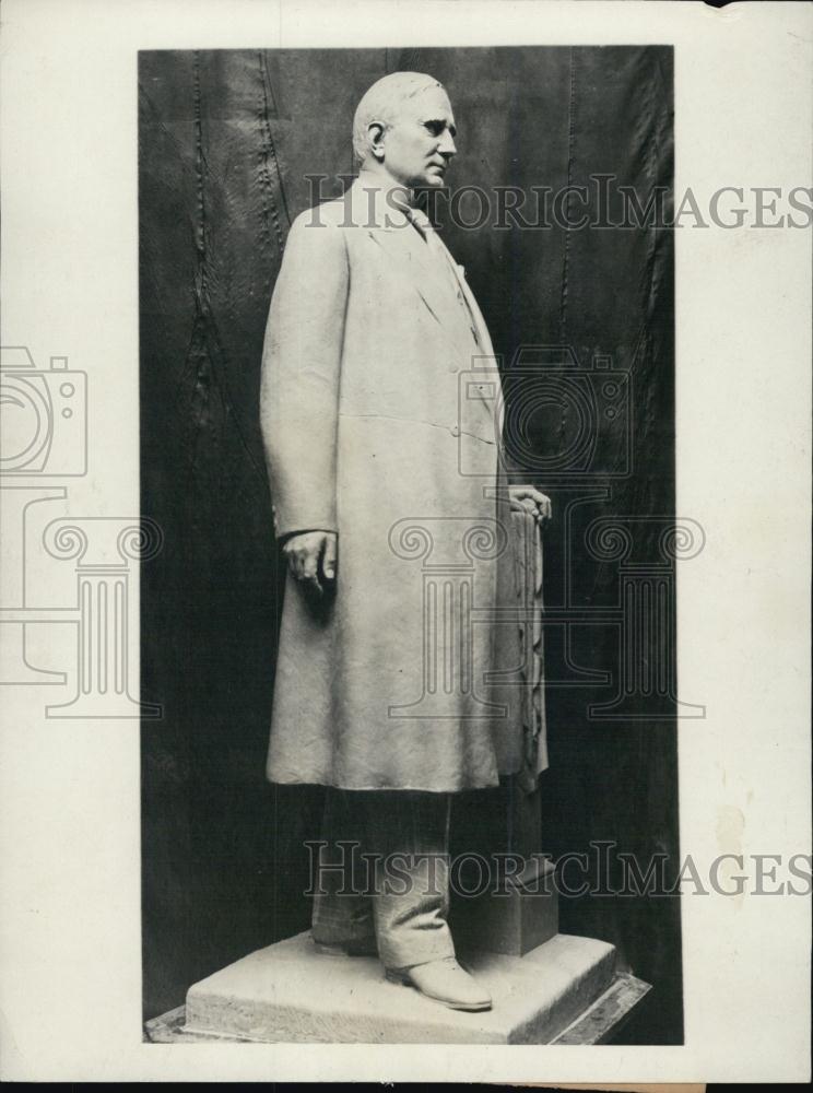 1926 Press Photo Statue Champ Clark Enveiled 25,000 life size - RSL01333 - Historic Images
