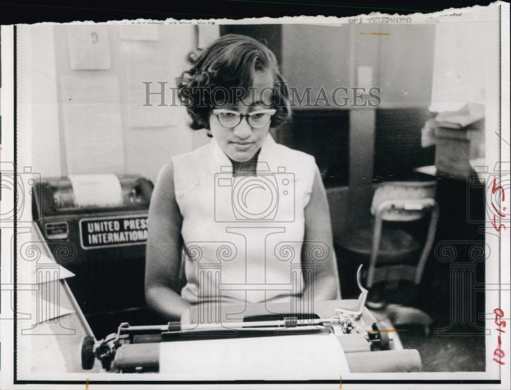 1967 Press Photo UPI reporter, Sandra West in Detroit - RSL68193 - Historic Images