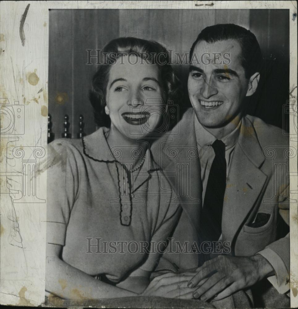 1954 Press Photo Comedian Jack Benny's daughter, Joan, to marry Seth Baker - Historic Images