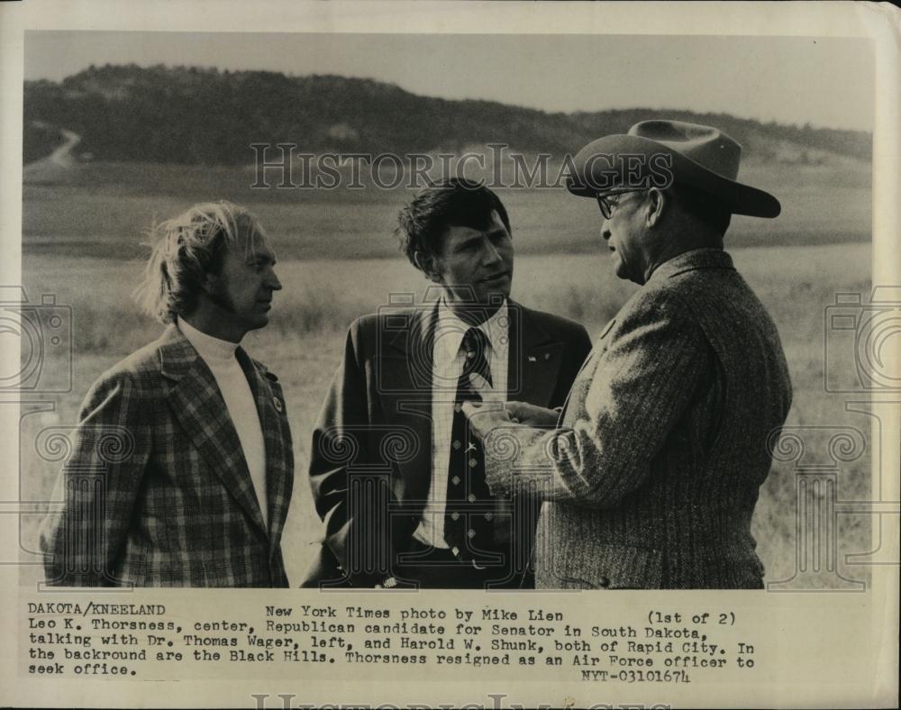 1974 Press Photo Leo K Thorsness Republican Candidate for Senator South Dakot - Historic Images