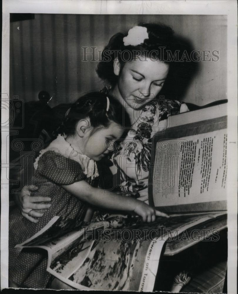 1944 Press Photo Mrs Frank Filan, Wife Of Photographer, Sheila Filan - Historic Images