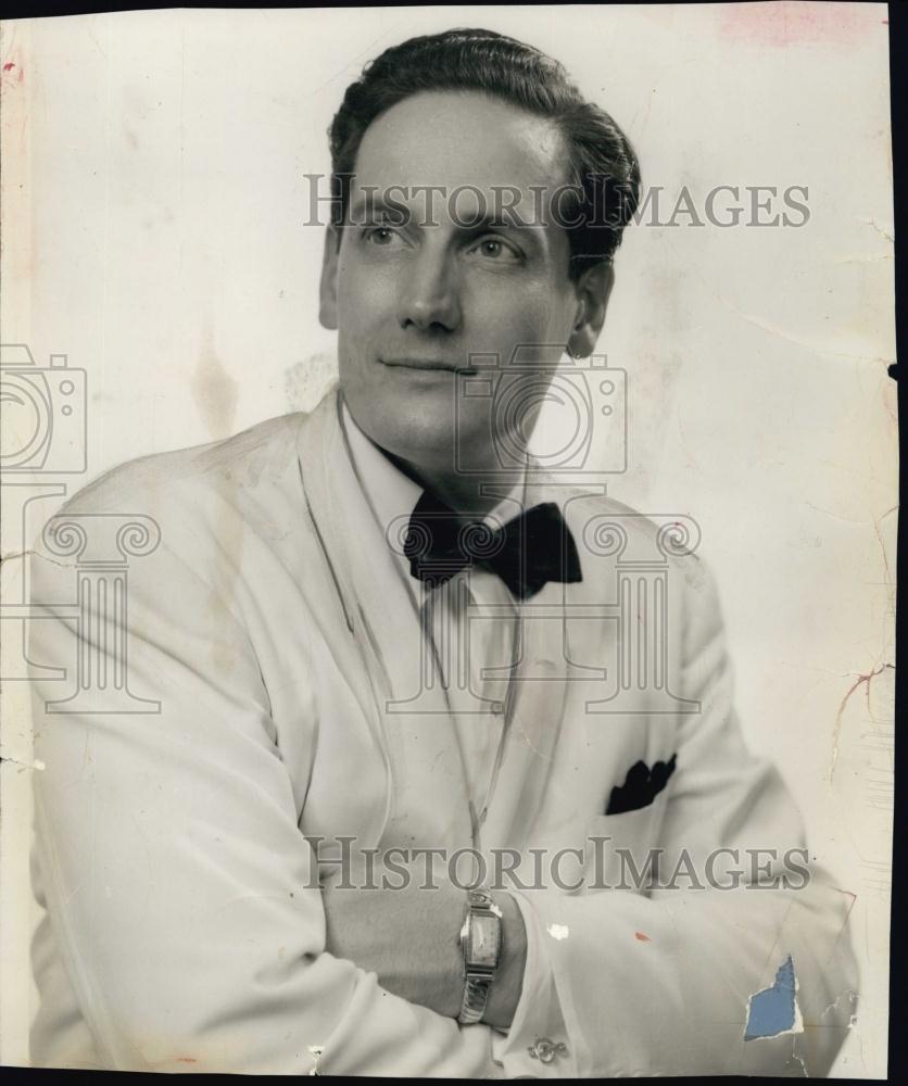 1955 Press Photo Opera Singer William Posno - RSL65219 - Historic Images