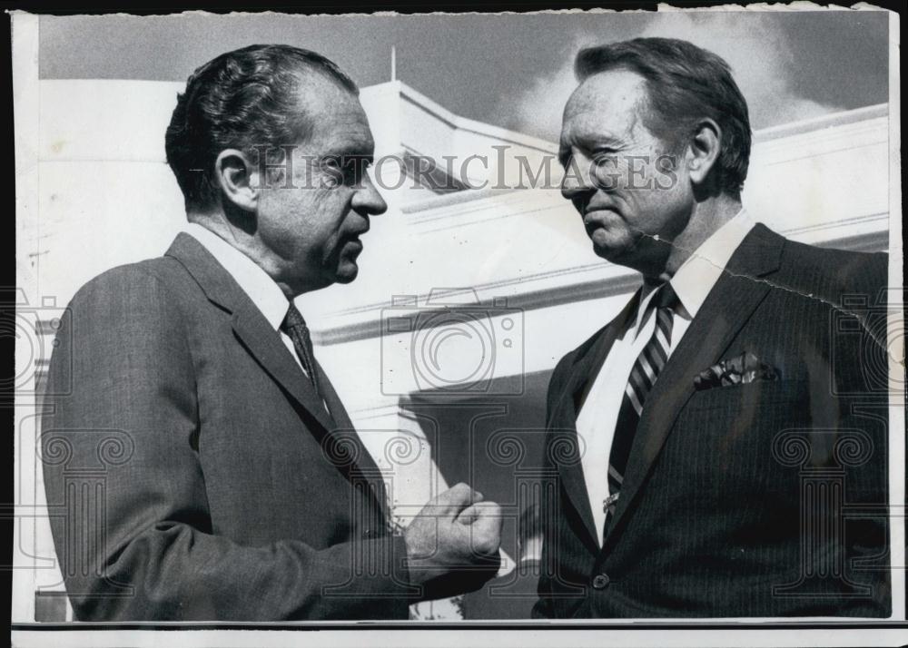 1969 Press Photo Entertainer Art Linkletter &amp; President Nixon - RSL00161 - Historic Images