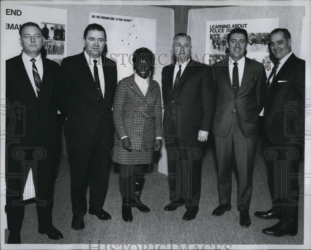 1970 Press Photo Joseph Denehy, P Murphy, Lena Saunders, Police, J Fitzpatrick - Historic Images