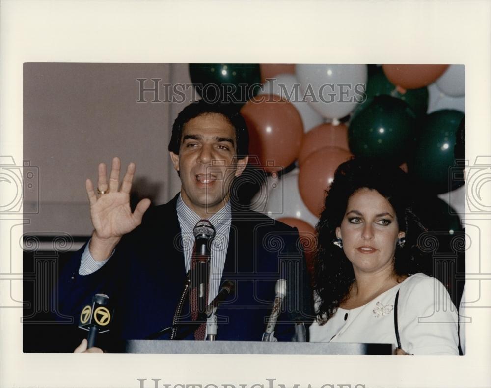 1989 Press Photo Miami Mayor Xavier Suarex and his wife - RSL66359 - Historic Images