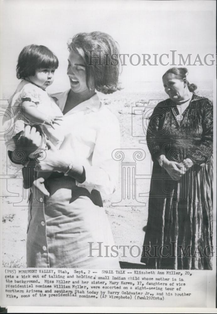 Press Photo Elizabeth Ann Miller Holds An Indian Child - RSL64305 - Historic Images