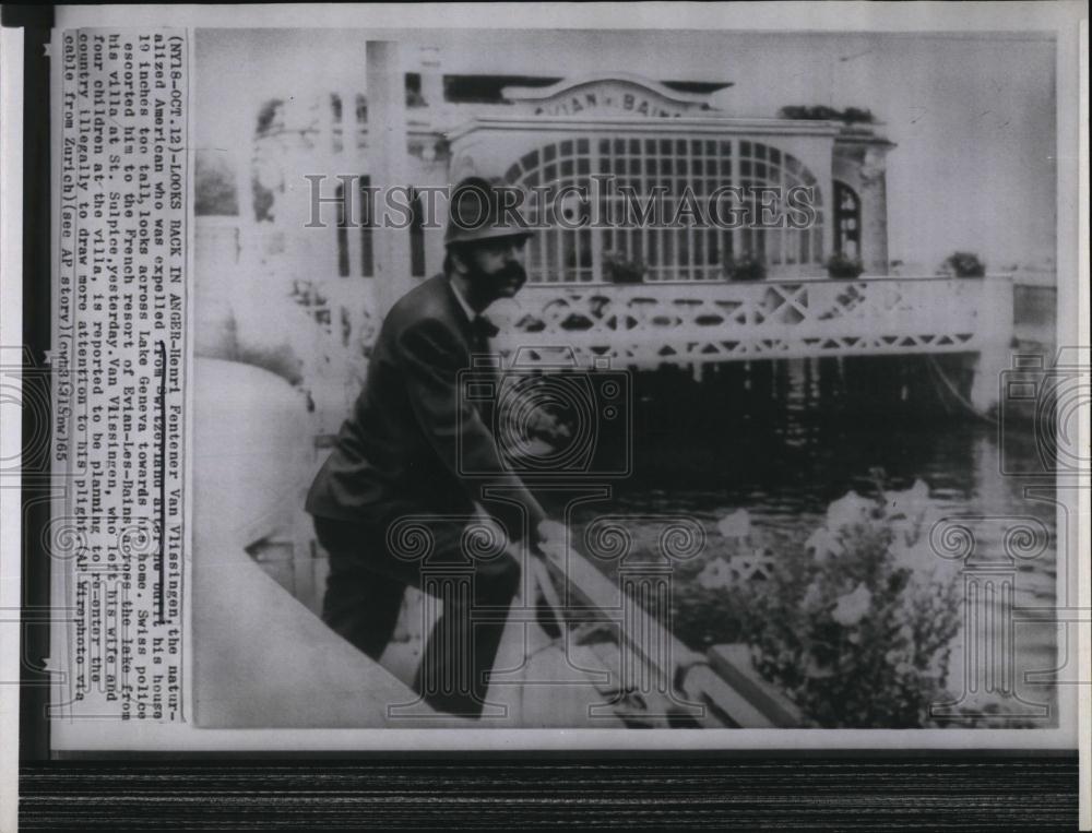 1965 Press Photo Henri Fentener Van Vlissingen, expelled from Switzerland - Historic Images