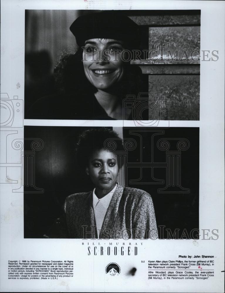 1988 Press Photo Karen Allen, Alfre Woodard &quot;Scrooged&quot; - RSL47147 - Historic Images