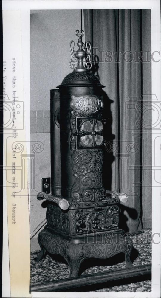 1977 Press Photo Victorian Coal Burning Stove 1892 - RSL63021 - Historic Images