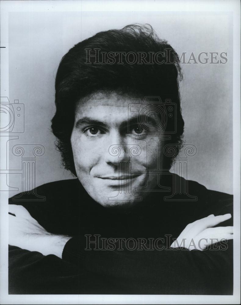 Press Photo Joe Masiell in concert singer Musician entertainer - RSL79051 - Historic Images