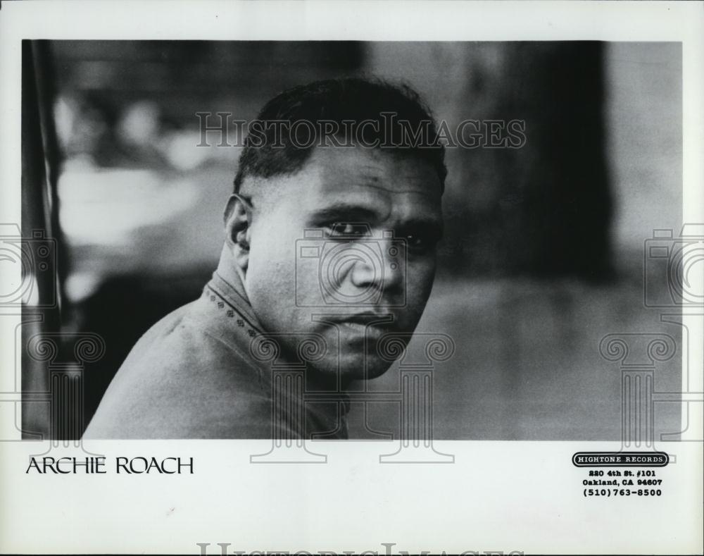 1992 Press Photo Archie Roach Musician Hightone Records - RSL08139 - Historic Images