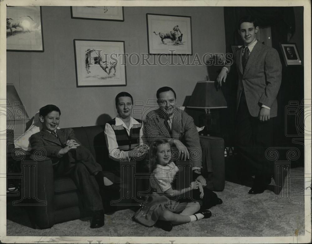 1953 Press Photo John Daly Star John, Mrs Daly, John Neal Helen Grant - Historic Images